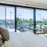 Lux House