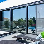 Lux House Holiday home