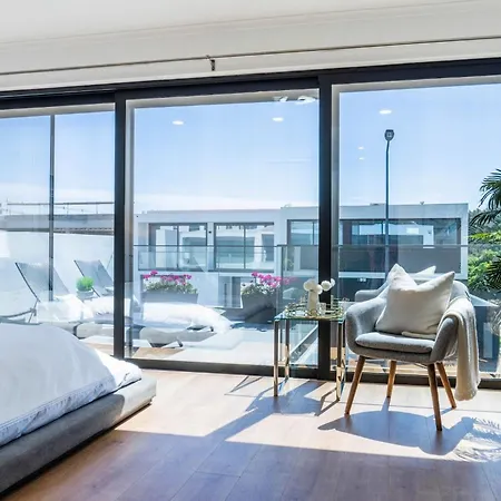 Holiday home Lux House *